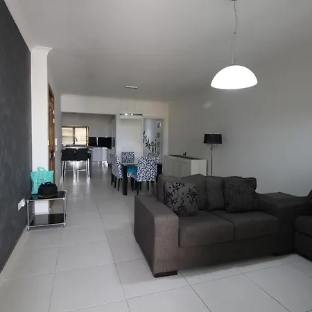 La Casa Cartago San Pawl il-Baħar