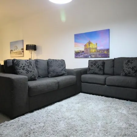 La Casa Cartago Apartman *