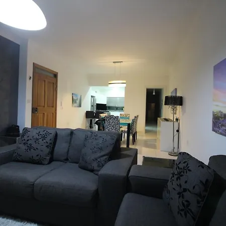 Apartman La Casa Cartago