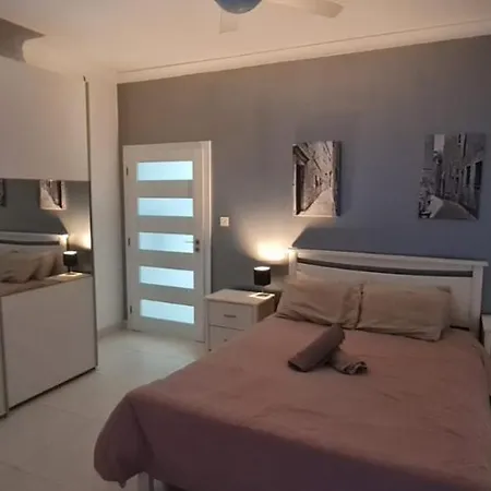 La Casa Cartago San Pawl il-Baħar