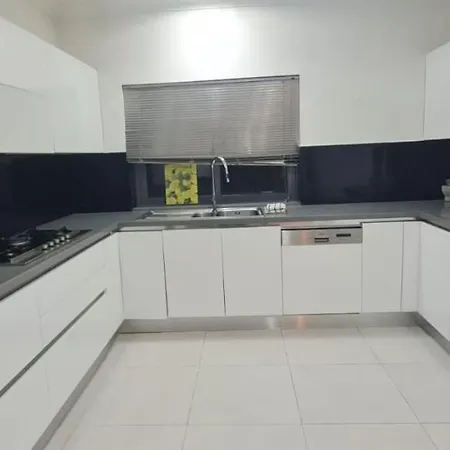 Apartman La Casa Cartago